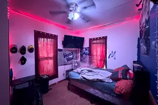 325 W Porter St, Salem, IL 62881 - Photo 16