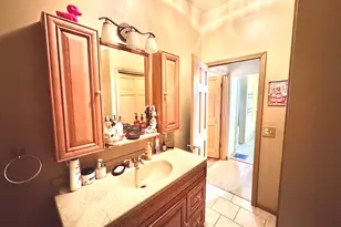 325 W Porter St, Salem, IL 62881 - Photo 18