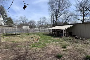 325 W Porter St, Salem, IL 62881 - Photo 20