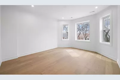 3941 N Spaulding Avenue, Chicago, IL 60618 - Photo 2