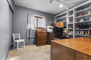 1708 Parkview, Rockford, IL 61107 - Photo 14