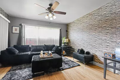 6316 W Warwick Avenue, Chicago, IL 60634 - Photo 4