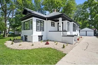 20 S Central Avenue, Aurora, IL 60506 - Photo 1