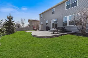 804 Feeney Dr, Minooka, IL 60447 - Photo 4
