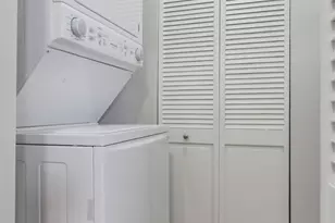 7318 N Honore St, Chicago, IL 60626 - Photo 12