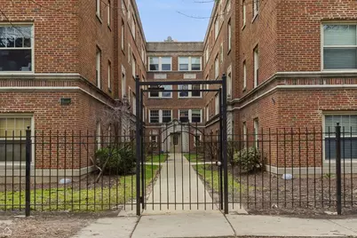 7318 N Honore Street #403, Chicago, IL 60626 - Photo 2