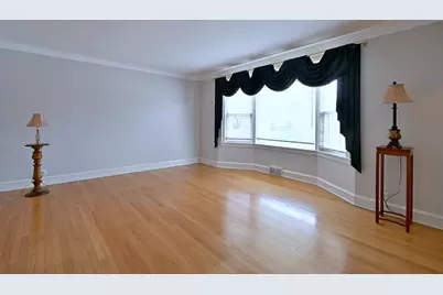 7313 W Fitch Avenue, Chicago, IL 60631 - Photo 4