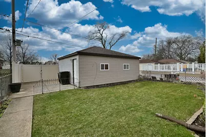 7313 W Fitch Avenue, Chicago, IL 60631 - Photo 40