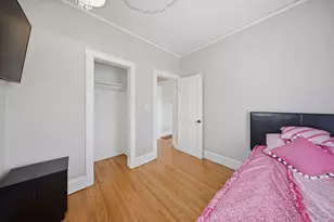 1059 Larkin Ave, Elgin, IL 60123 - Photo 10