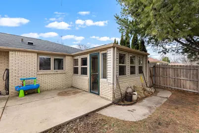 3904 Brendenwood Road, Rockford, IL 61107 - Photo 20