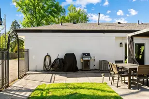 8 Rob Rd, Mount Prospect, IL 60056 - Photo 34