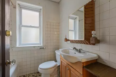 6319 N Claremont Avenue, Chicago, IL 60659 - Photo 8