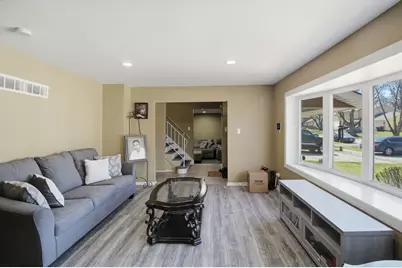 17537 Mulberry Street, Country Club Hills, IL 60478 - Photo 10