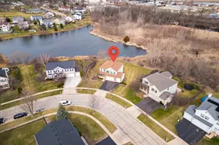 224 Johnson St, Hampshire, IL 60140 - Photo 2