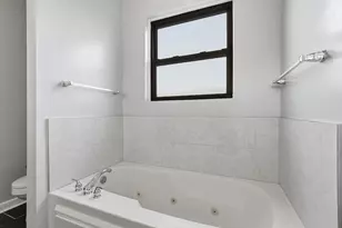 1735 W Lawrence Ave, Chicago, IL 60640 - Photo 14