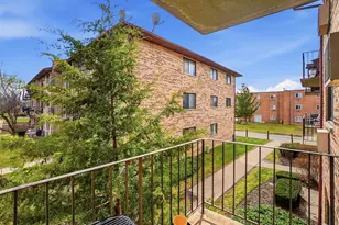 332 Klein Creek Ct, Carol Stream, IL 60188 - Photo 2