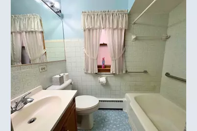 6606 S Komensky Avenue, Chicago, IL 60629 - Photo 8