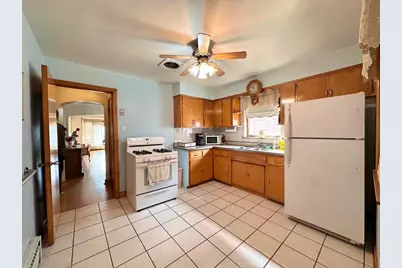 6606 S Komensky Avenue, Chicago, IL 60629 - Photo 4