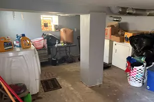 10230 S Parnell Ave, Chicago, IL 60628 - Photo 12