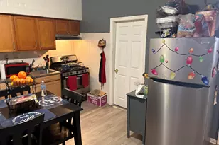 10230 S Parnell Ave, Chicago, IL 60628 - Photo 8