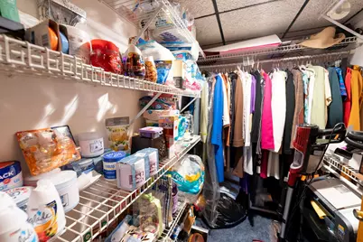 8805 S California Avenue, Evergreen Park, IL 60805 - Photo 16