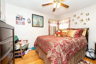 8805 S California Ave, Evergreen Park, IL 60805 - Photo 8