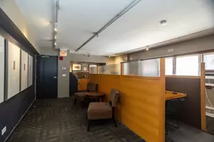 4960 N Marine Dr, Chicago, IL 60640 - Photo 16