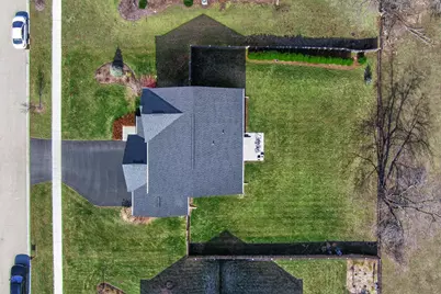 2110 Silver Leaf Drive, Island Lake, IL 60042 - Photo 38