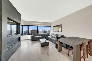 175 E Delaware Pl, Chicago, IL 60611 - Photo 8