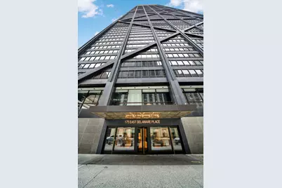 175 E Delaware Place #6018, Chicago, IL 60611 - Photo 2