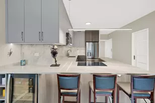 175 E Delaware Pl, Chicago, IL 60611 - Photo 6