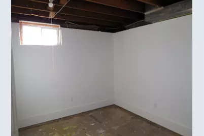 611 Dixon Avenue, Rock Falls, IL 61071 - Photo 22