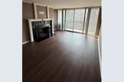 5800 Oakwood Drive #5G, Lisle, IL 60532 - Photo 2