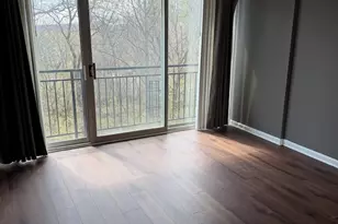 5800 Oakwood Dr, Lisle, IL 60532 - Photo 10