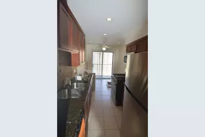 631 Hapsfield Lane #106, Buffalo Grove, IL 60089 - Photo 4