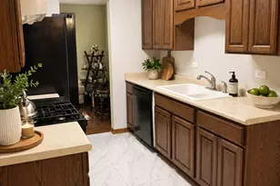 4101 216th St, Matteson, IL 60443 - Photo 6