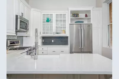 1235 N Damen Avenue, Chicago, IL 60622 - Photo 8