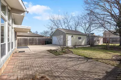 241 Lincoln Street, Glenview, IL 60025 - Photo 30