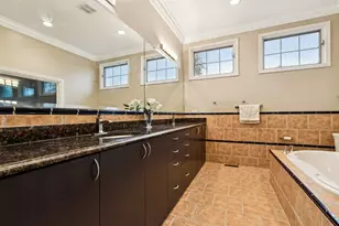 4229 Dempster St, Skokie, IL 60076 - Photo 28