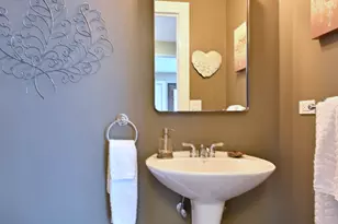 7224 N Oleander Ave, Chicago, IL 60631 - Photo 12