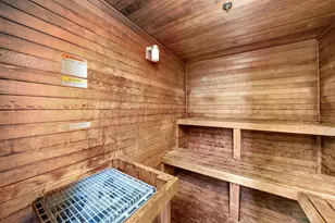 401 E Ontario St, Chicago, IL 60611 - Photo 12