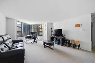 401 E Ontario St, Chicago, IL 60611 - Photo 32