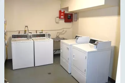 9709 Lorraine Drive #7, Countryside, IL 60525 - Photo 16