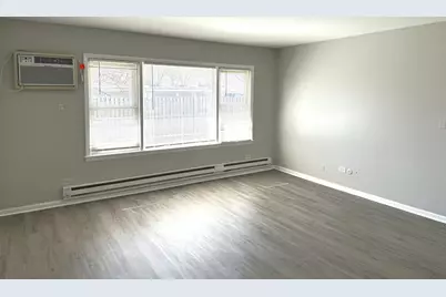 9709 Lorraine Drive #7, Countryside, IL 60525 - Photo 6