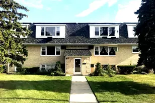 9709 Lorraine Dr, Countryside, IL 60525 - Photo 1