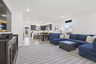 4474 Chelsea Mnr Cir, Aurora, IL 60504 - Photo 4