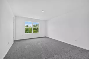 168 E Berkshire Dr, Crystal Lake, IL 60014 - Photo 12