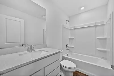 168 E Berkshire Drive, Crystal Lake, IL 60014 - Photo 16