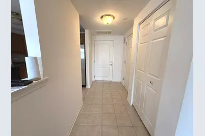 855 E 22nd Street #202, Lombard, IL 60148 - Photo 6