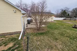 4506 26th Ave, Moline, IL 61265 - Photo 28